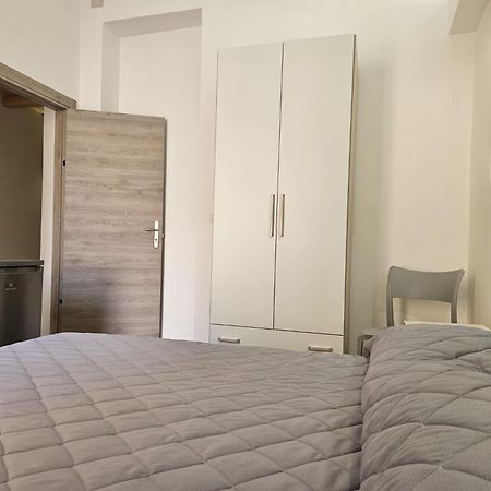パレルモ La Casa Di Nina Bed & Breakfast エクステリア 写真