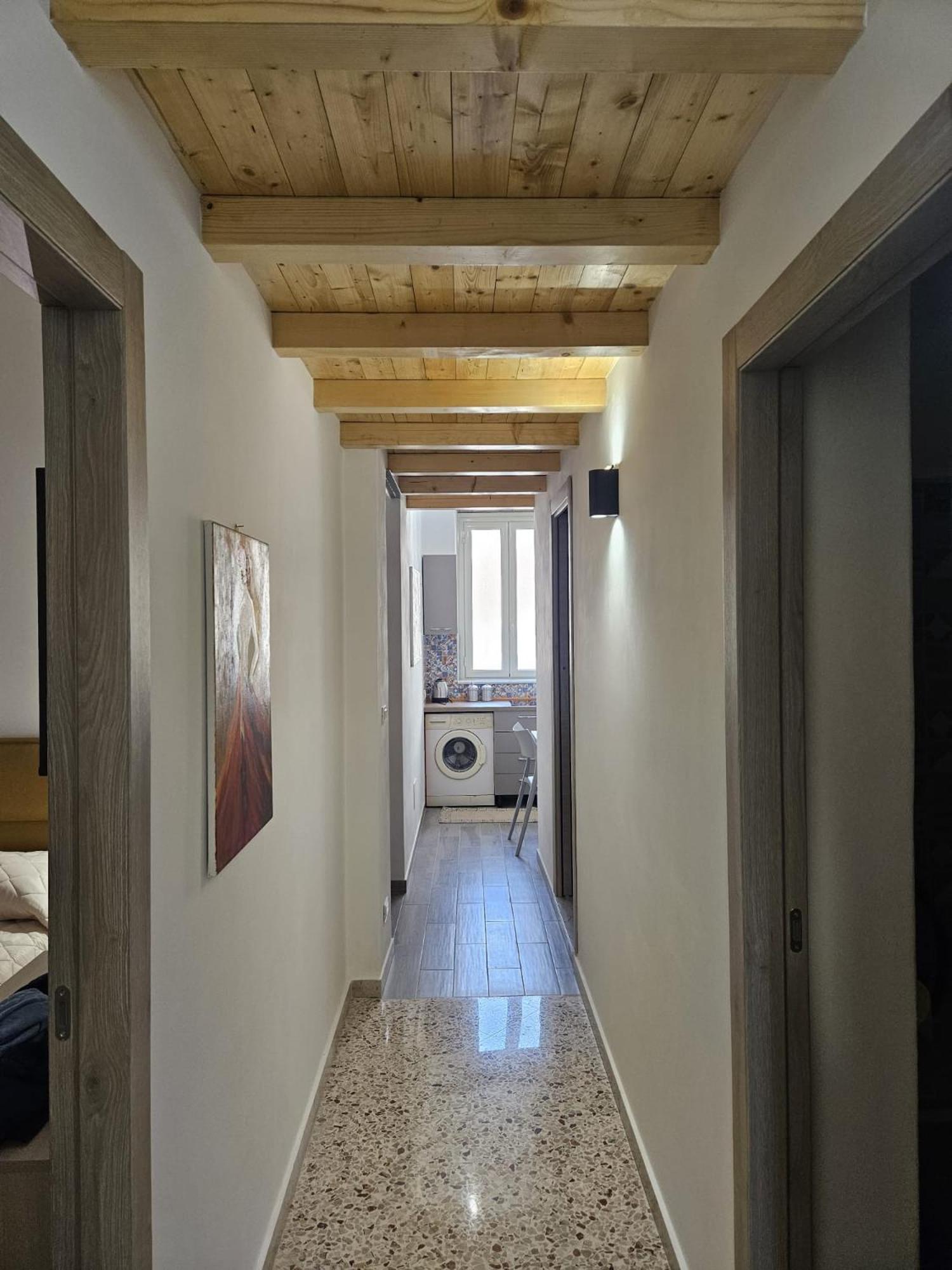 パレルモ La Casa Di Nina Bed & Breakfast エクステリア 写真